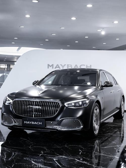 广州286岚图汽车的售后服务让用户无忧出行，迈巴赫未来的豪华车趋势